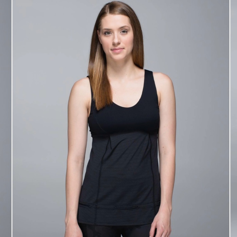 Lululemon Hustle & Bustle Workout Top